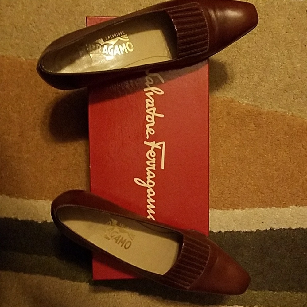 Shoes - Picture 3 of 3